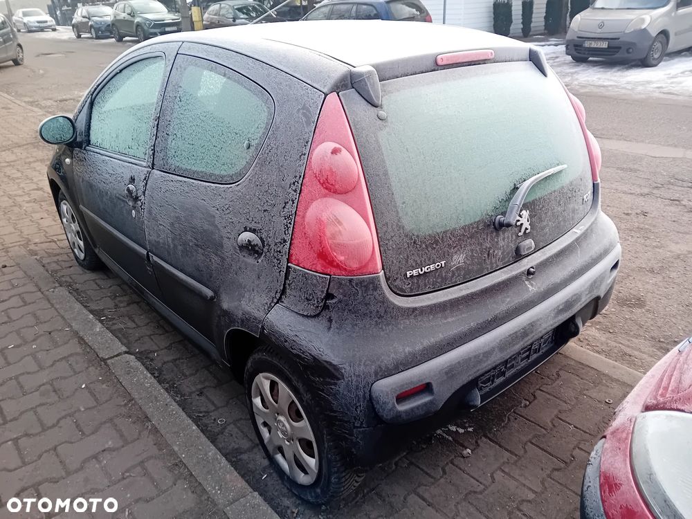 *PEUGEOT 107* Samochód na części - 4