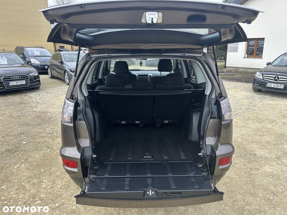 Mitsubishi Outlander 2.0 Intense + 2WD EU5 - 5