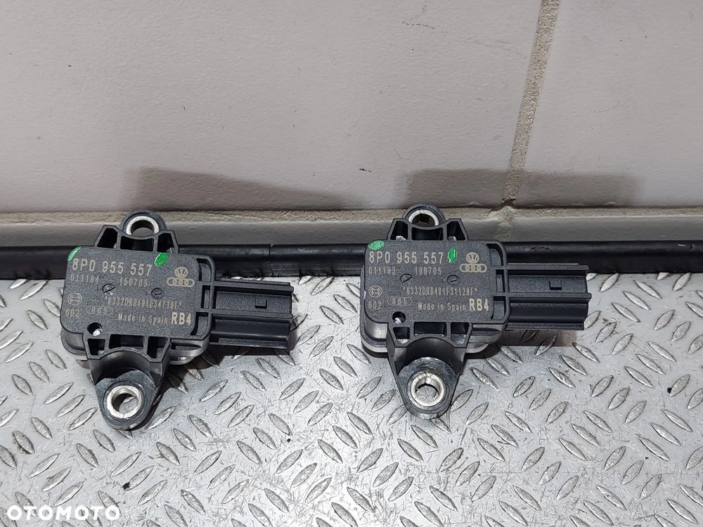 CZUJNIK UDERZENIA AUDI B7 A4 R2007 NR 8P0955557 - 1