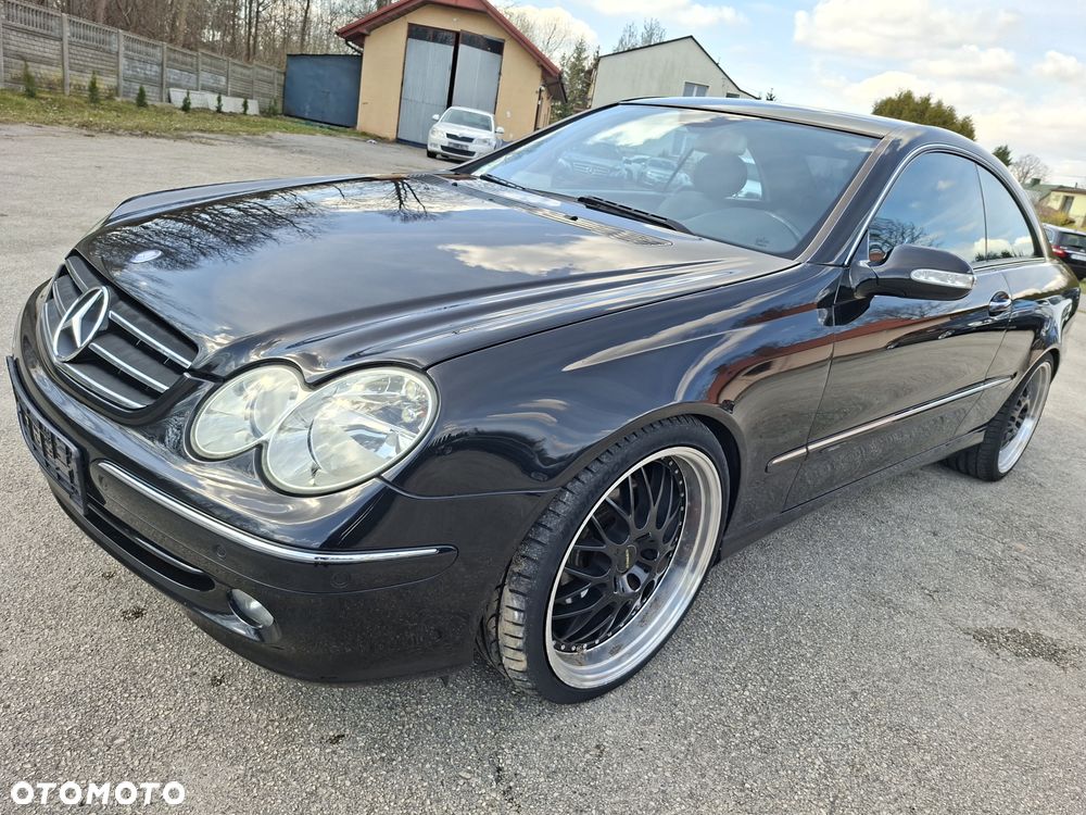 Mercedes-Benz CLK - 2