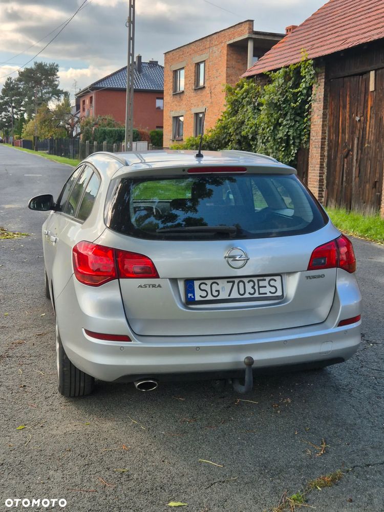 Opel Astra - 8