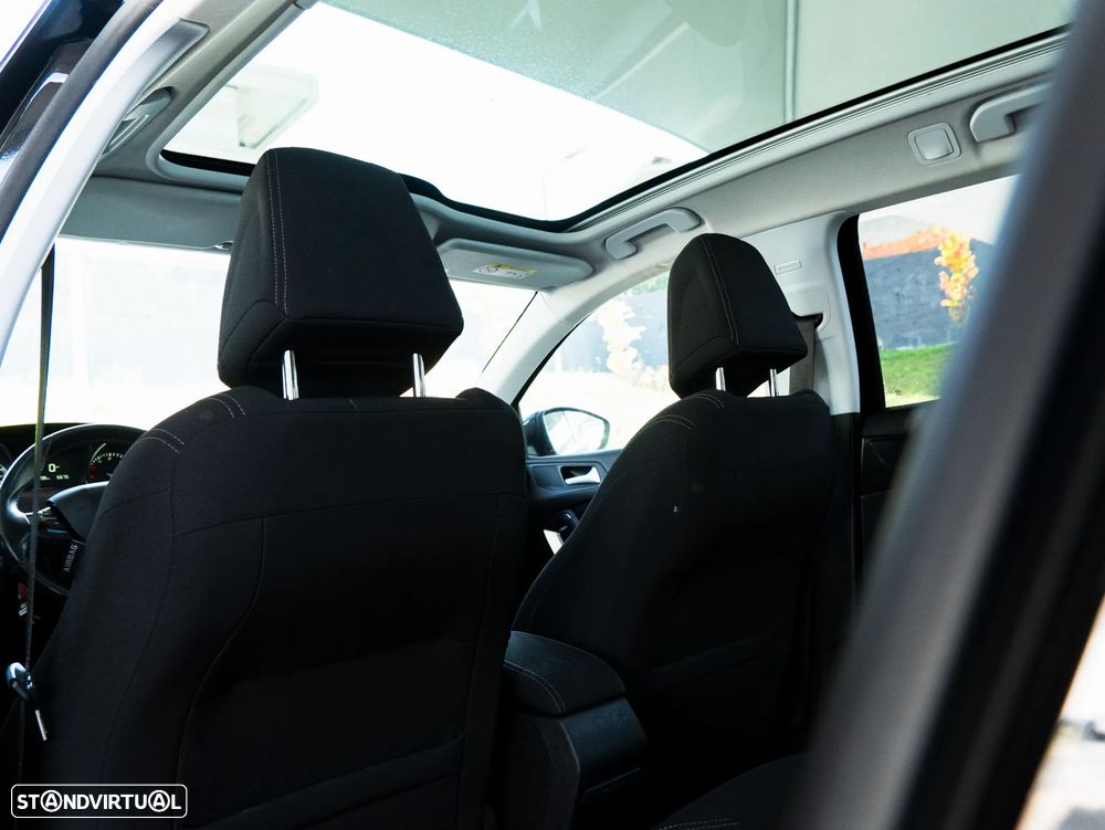 Peugeot 308 SW 1.6 e-HDi Allure J17 - 17