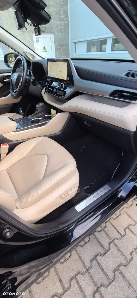 Toyota Highlander 2.5 Hybrid Executive - 21