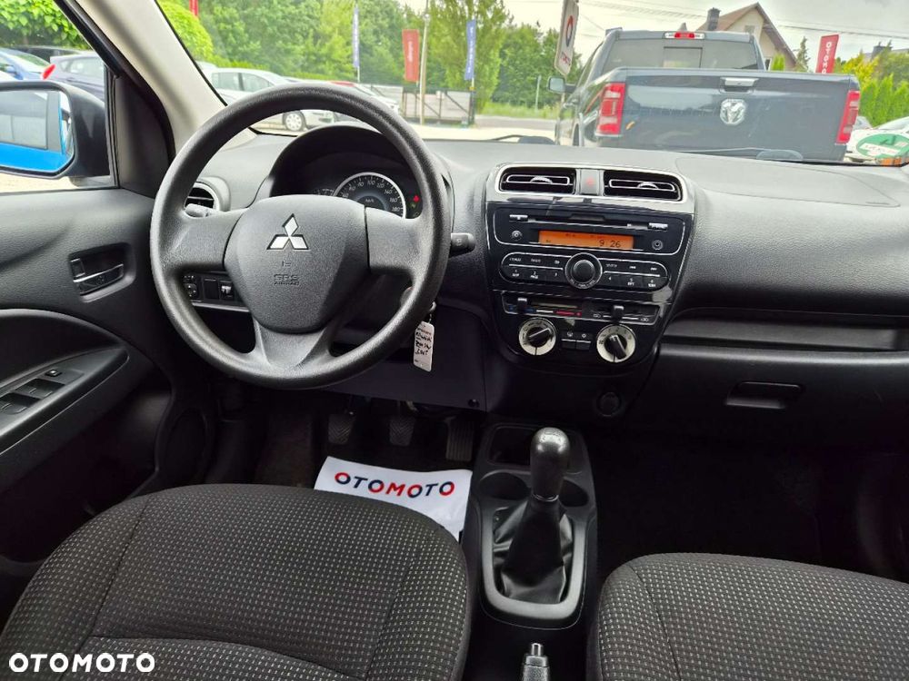 Mitsubishi Space Star - 8