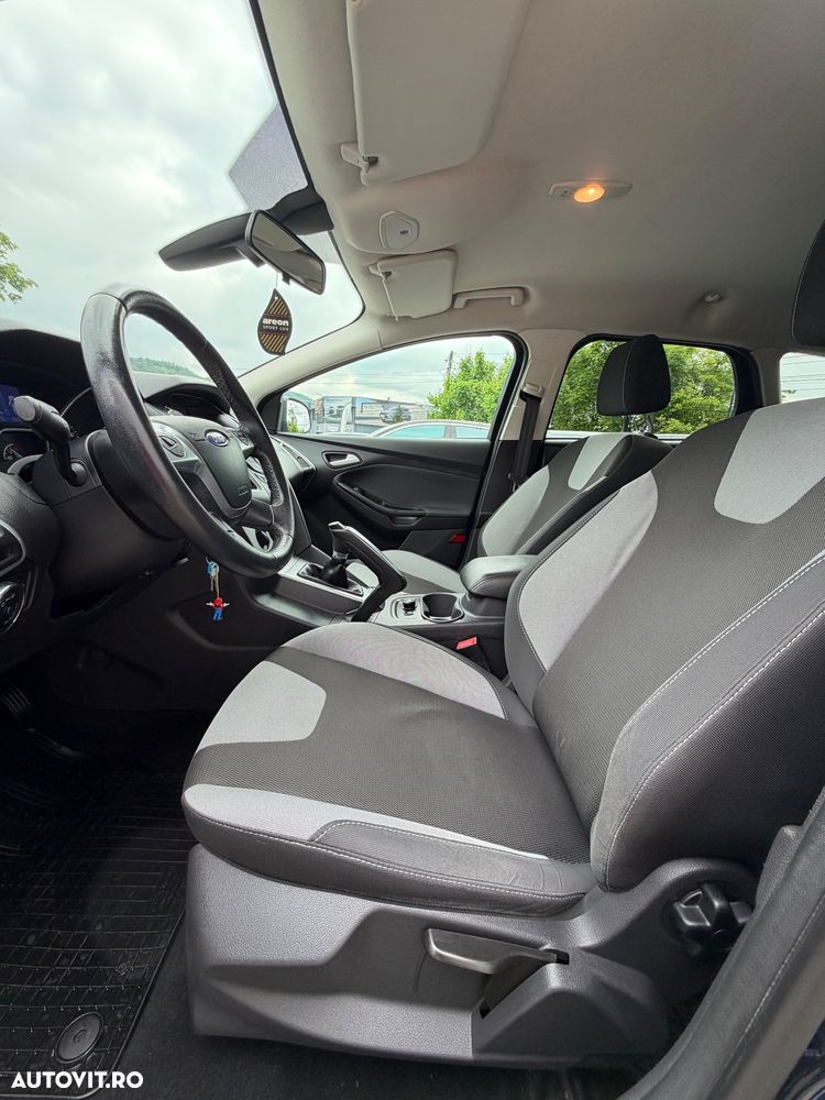 Ford Focus 1.0 EcoBoost Start-Stopp-System Champions Edition - 3