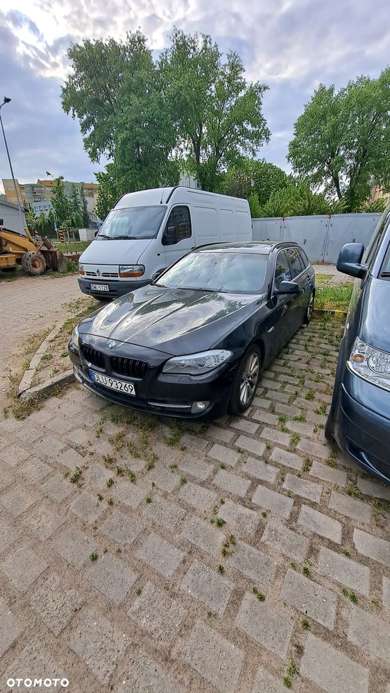 BMW Seria 5 530d xDrive - 2