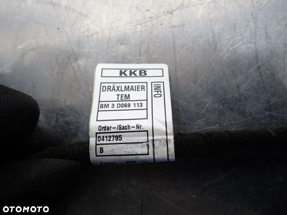 MODUŁ INTERFEJSU IPOD/IPHONE BMW E91 TOURING 318d - 4