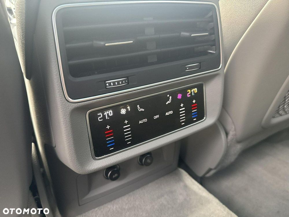 Audi Q7 - 17