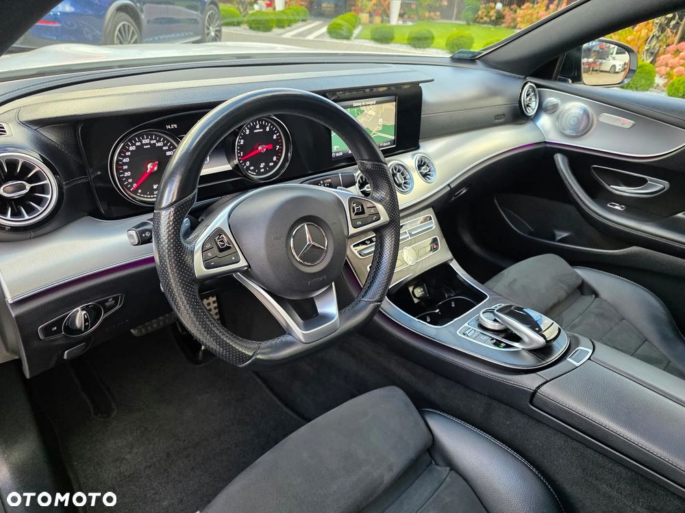 Mercedes-Benz Klasa E 300 9G-TRONIC - 19