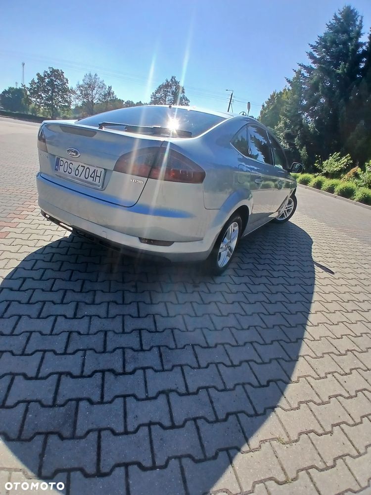 Ford Mondeo 1.8 TDCi Ghia - 5