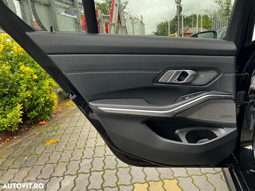 BMW M3 M340i xDrive AT MHEV - 38