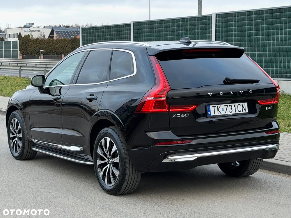 Volvo XC 60 B4 D Plus Bright - 4