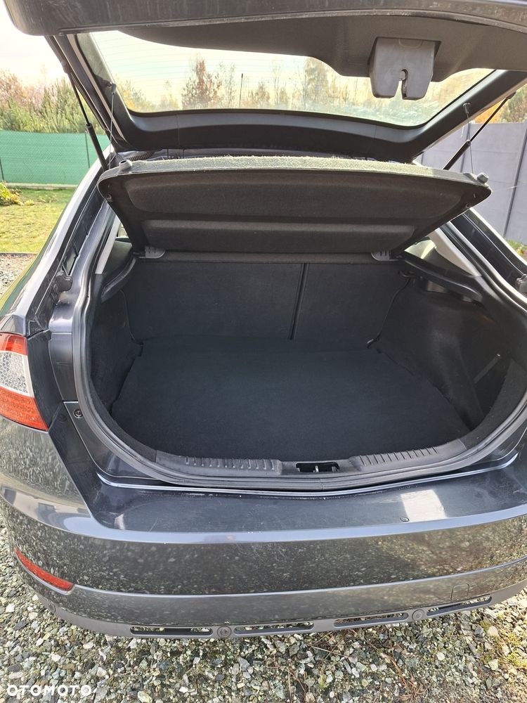 Ford Mondeo 1.8 TDCi Titanium X - 9