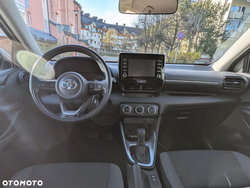 Toyota Yaris 1.5 Comfort CVT - 13