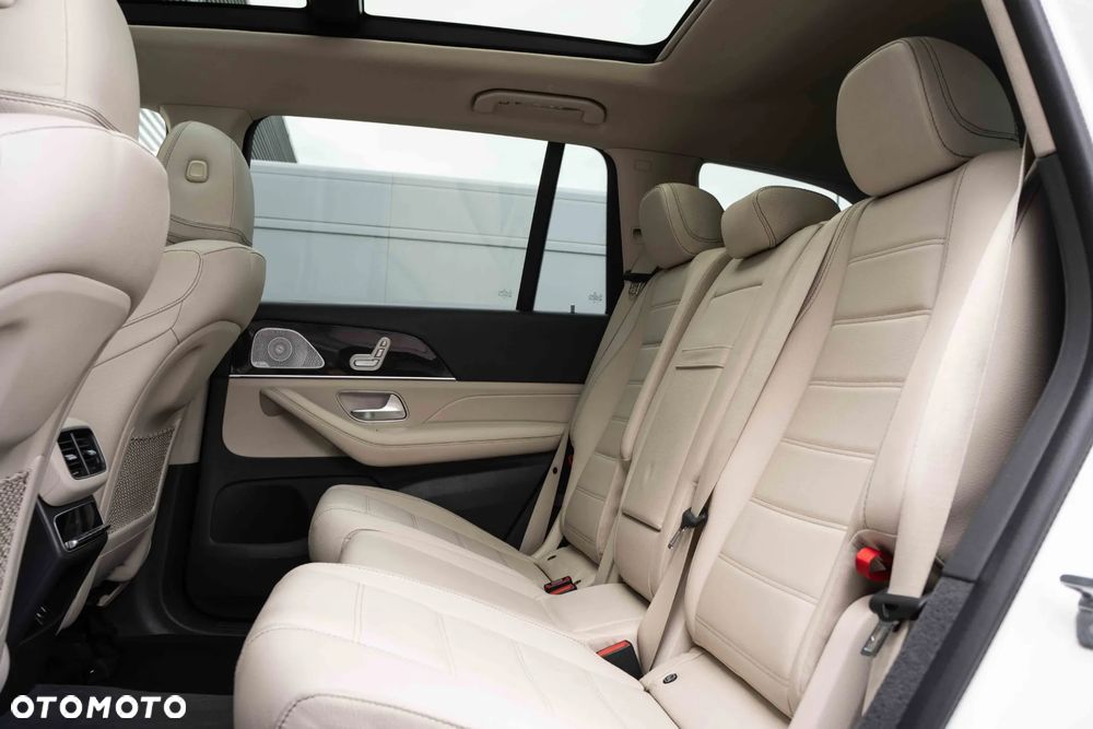 Mercedes-Benz GLS 350 d 4-Matic - 17