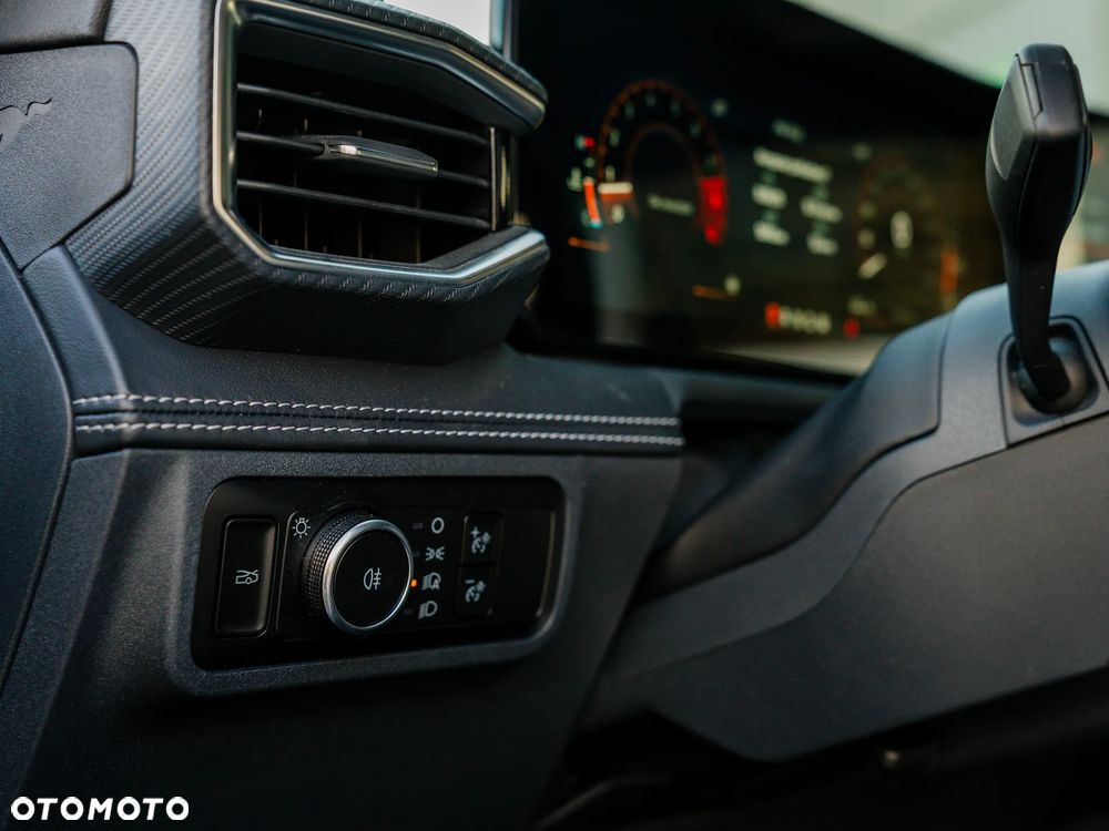 Ford Mustang - 24