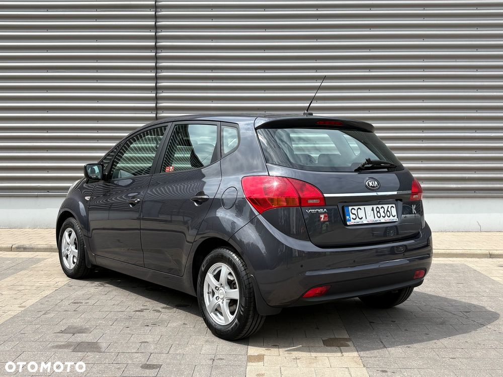 Kia Venga 1.4 L - 4