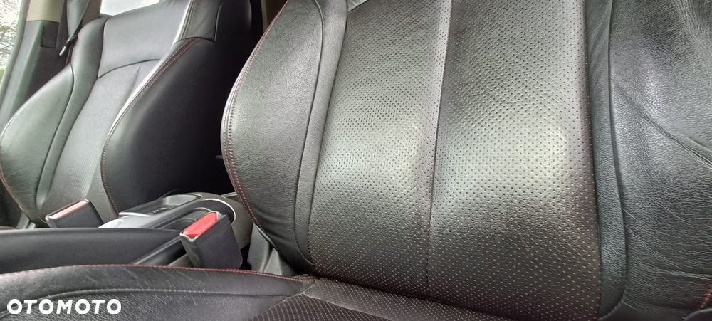 Nissan Juke 1.6 DIG-T ALL-MODE 4x4i CVT Tekna - 17