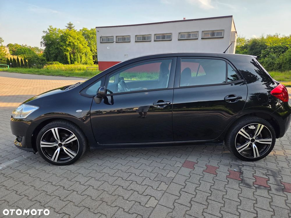 Toyota Auris 1.6 VVT-i Executive - 6