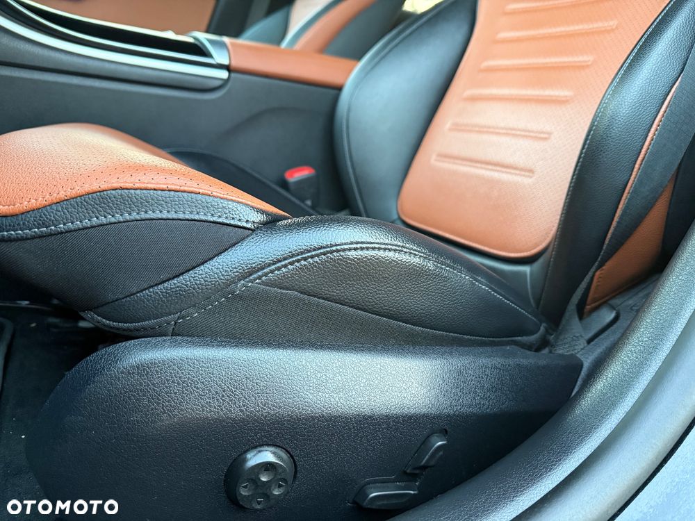 Mercedes-Benz Klasa C 300 e 9G-TRONIC Edition AMG Line - 22