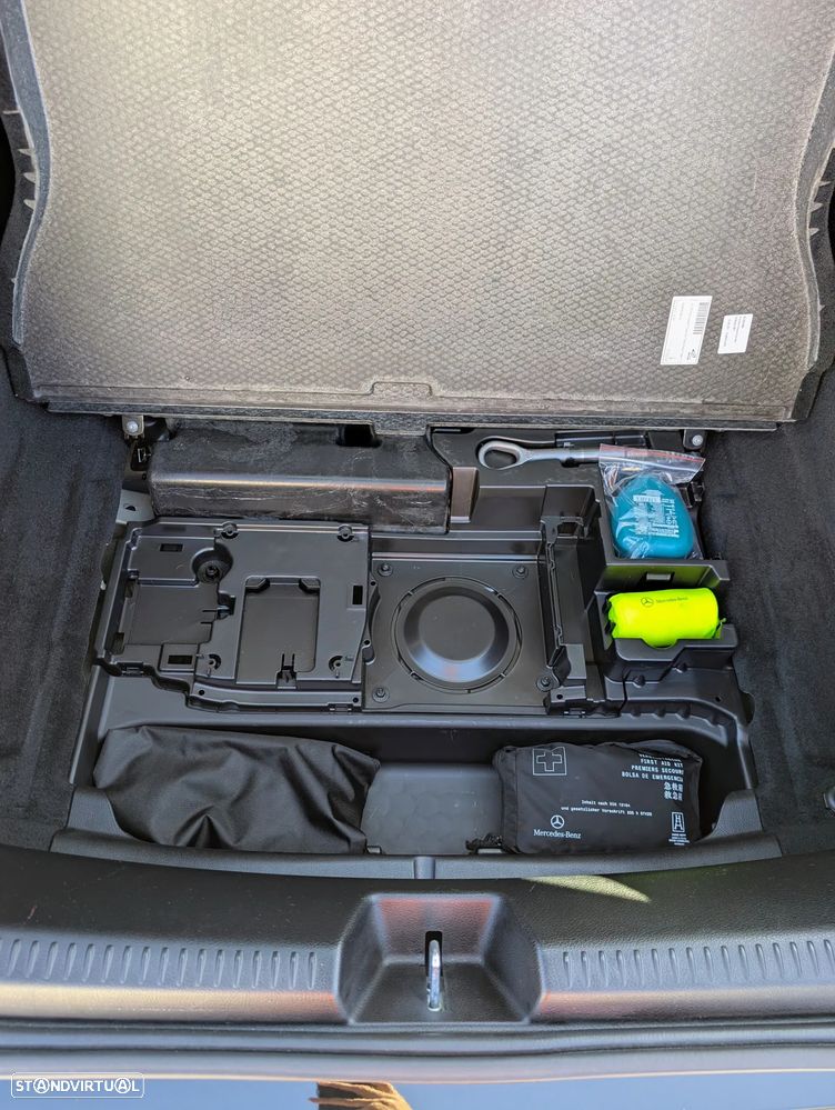 Mercedes-Benz CLA 250 e Shooting Brake Progressive - 13