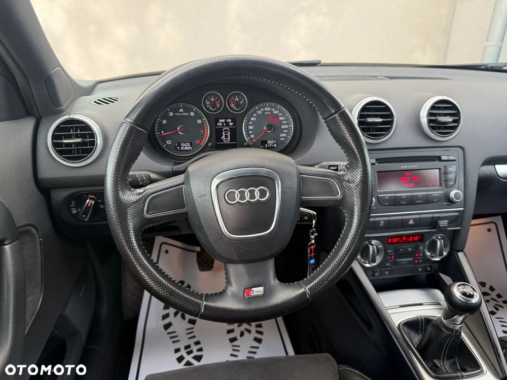 Audi A3 Sportback 2.0 TFSI S line Sportpaket - 17