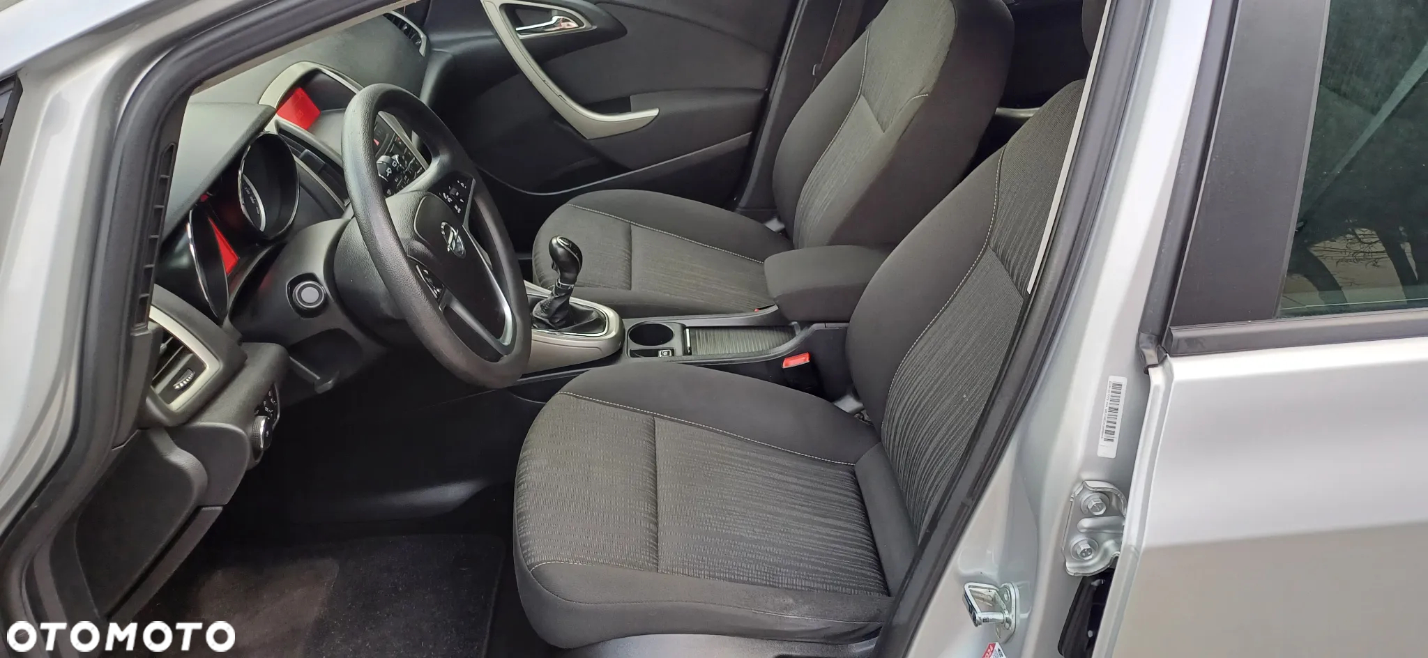 Opel Astra 1.4 Turbo Sports Tourer - 8