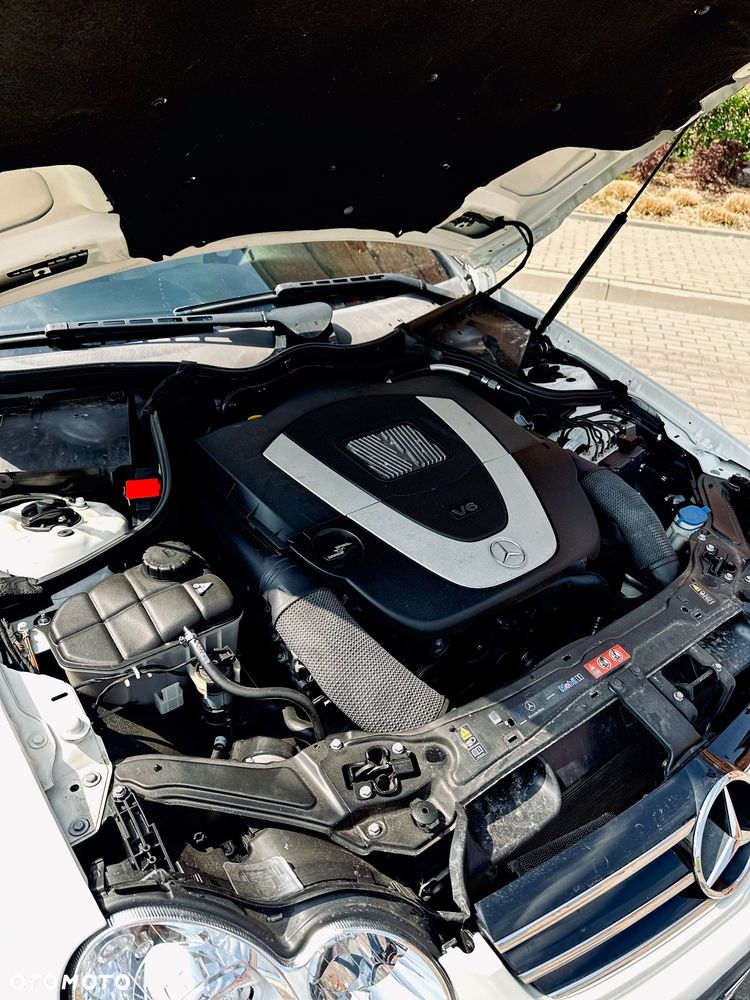 Mercedes-Benz CLK - 10