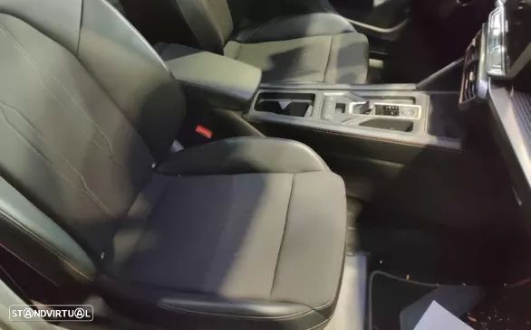 Cupra Leon 1.5 e-Hybrid DSG - 8