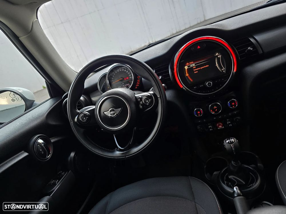 MINI 3 Portas Cooper D - 42