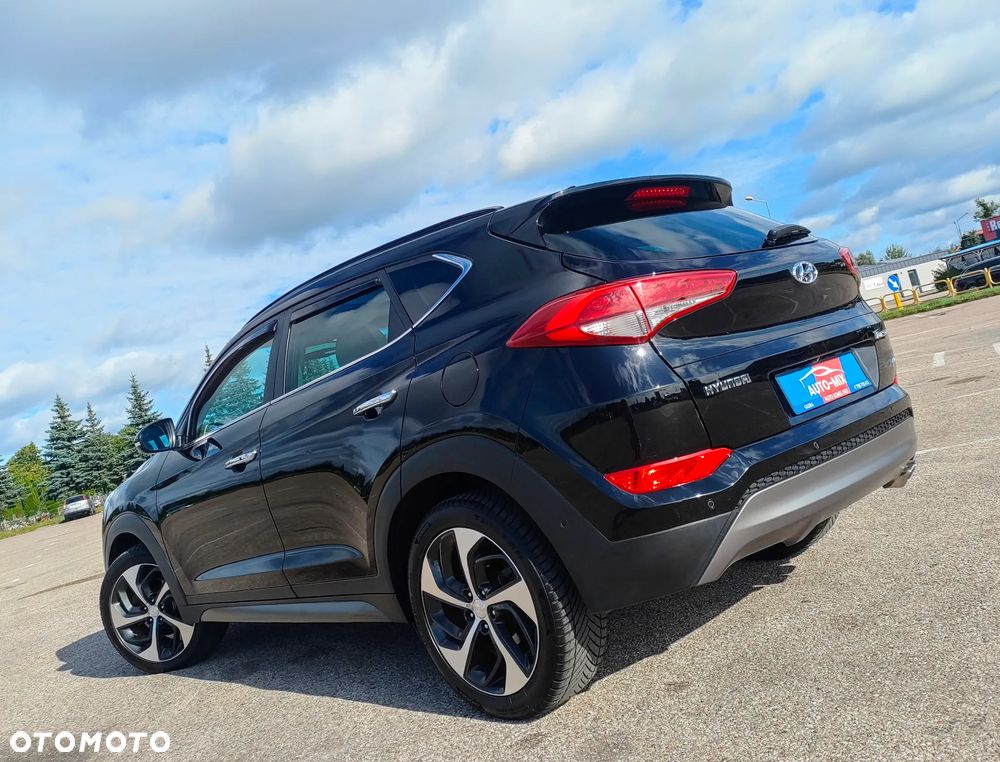 Hyundai Tucson 2.0 CRDi 4WD Automatik Premium - 4
