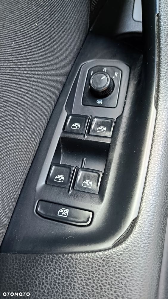 Volkswagen Passat ver-1-4-tsi-bmt-trendline - 10