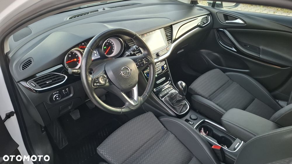 Opel Astra 1.4 Turbo Start/Stop Edition - 4
