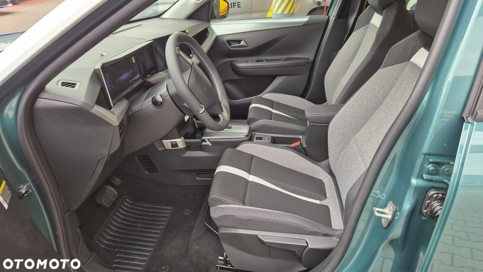 Opel Frontera - 9