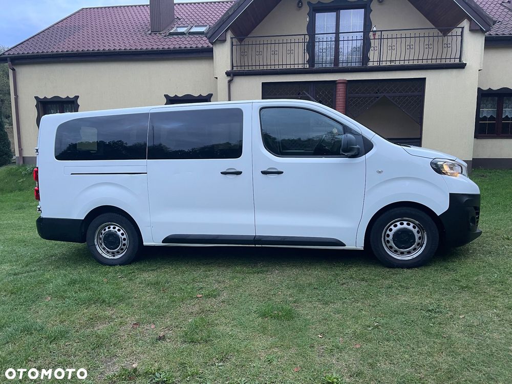 Peugeot Expert Kombi 1.5 BlueHDi Long 2,8t - 3