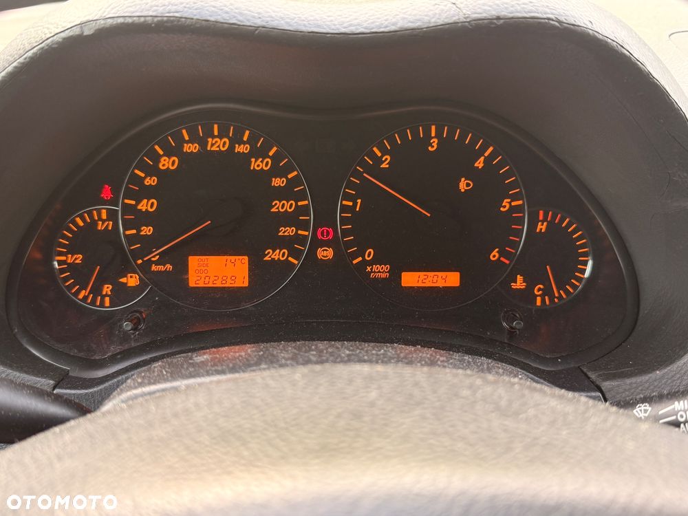 Toyota Avensis 2.0 VVT-i Sol - 9