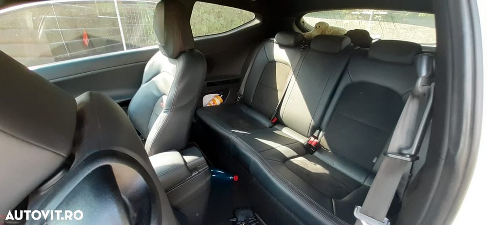 Kia Ceed 1.6 T-GDI GT-Challenge - 9