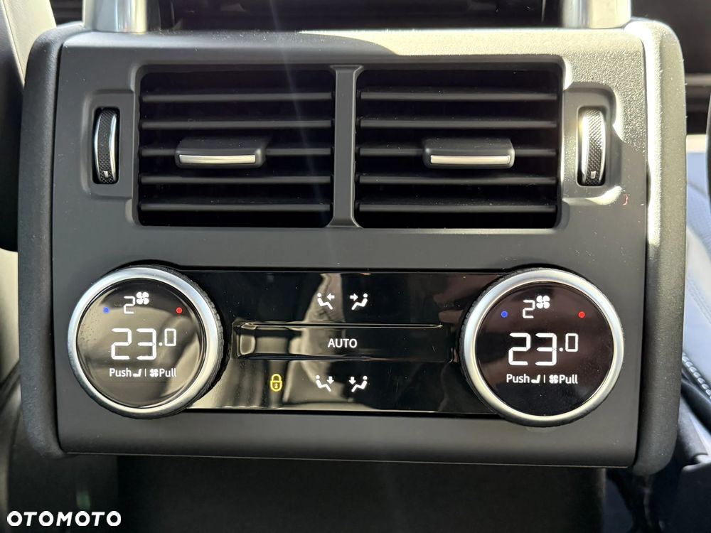 Land Rover Discovery D350 Dynamic HSE - 16