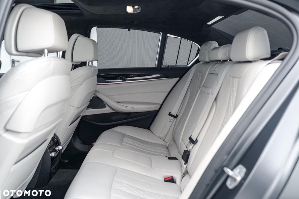 BMW Seria 5 - 26