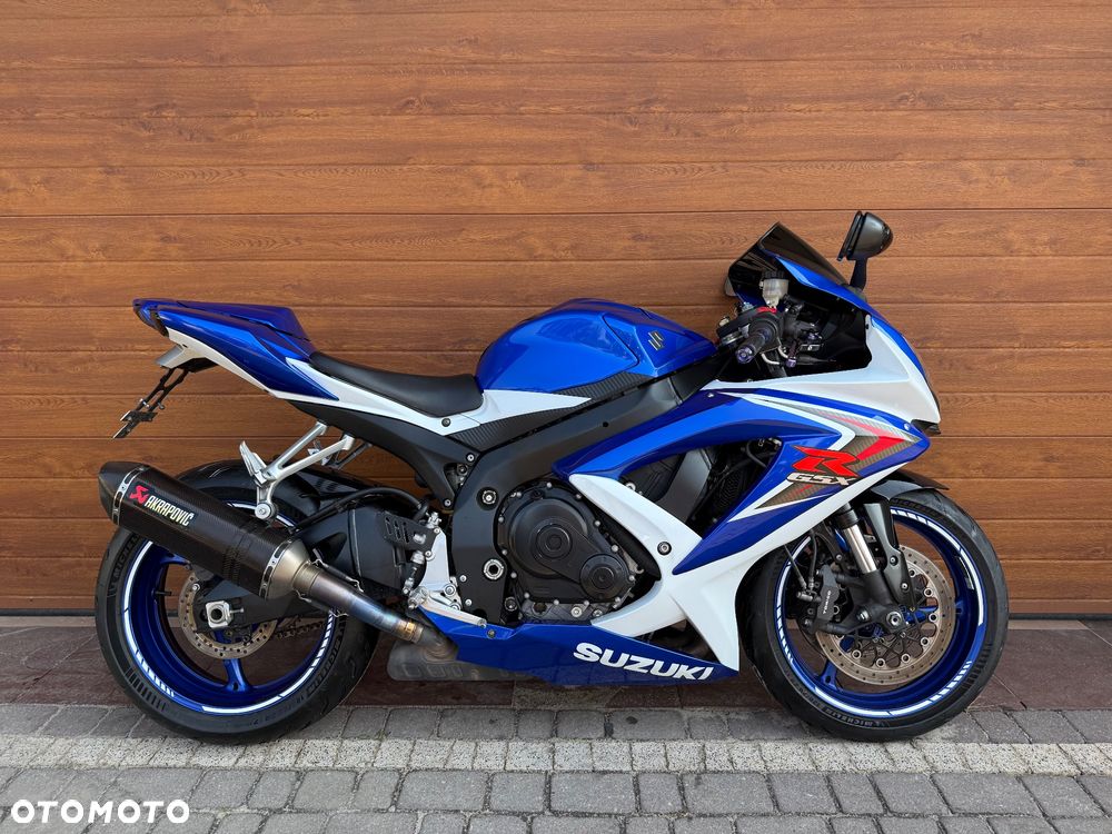 Suzuki GSX-R - 1