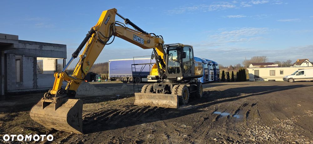 JCB JS 175W+ - 19