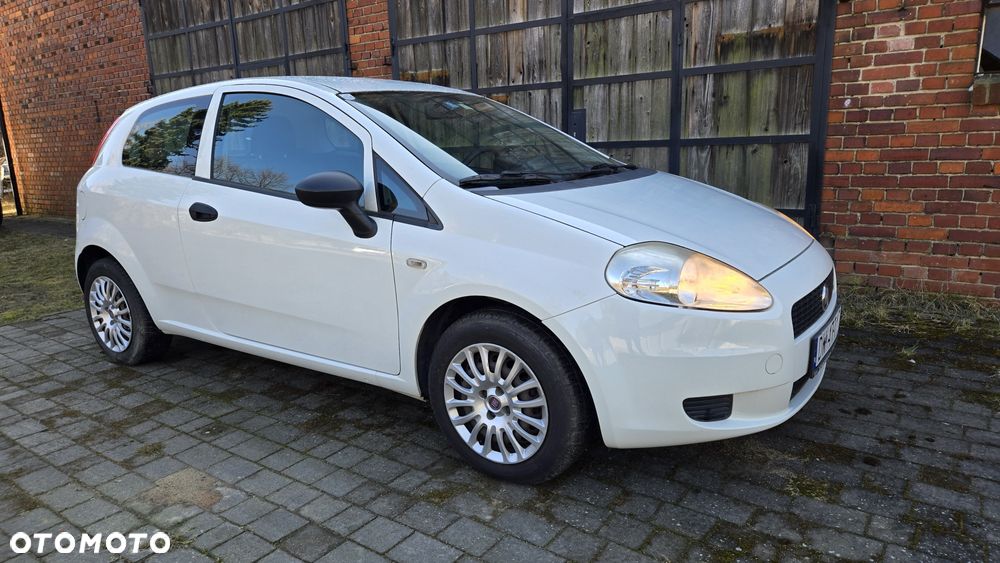 Fiat Grande Punto - 1