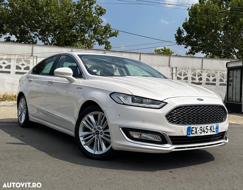 Ford Mondeo Vignale 2.0 Hybrid - 2