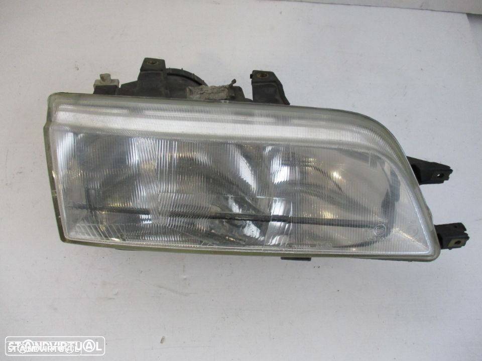 Farol Optica Rover 214 direito - 1