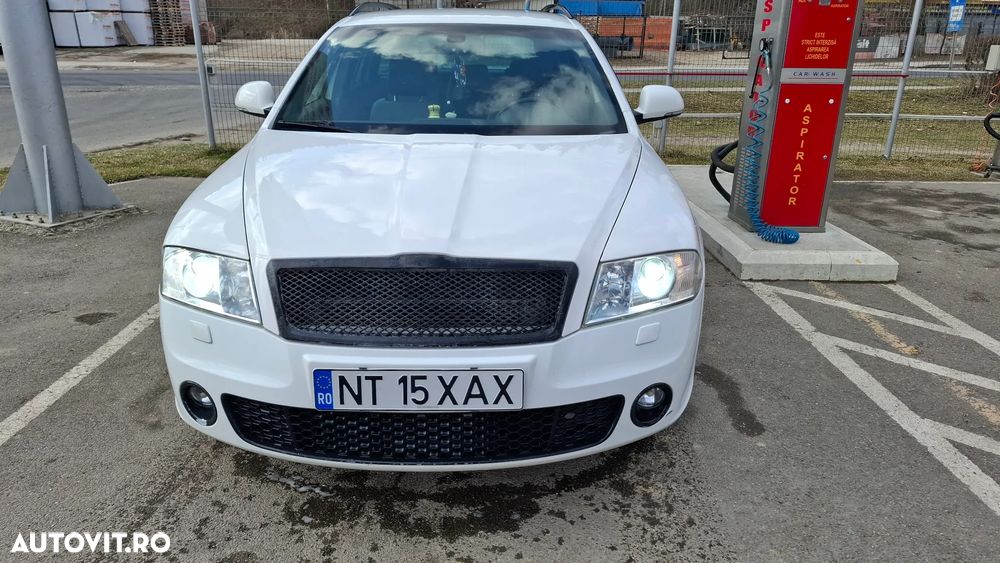 Skoda Octavia 2.0 TFSI RS DSG - 1