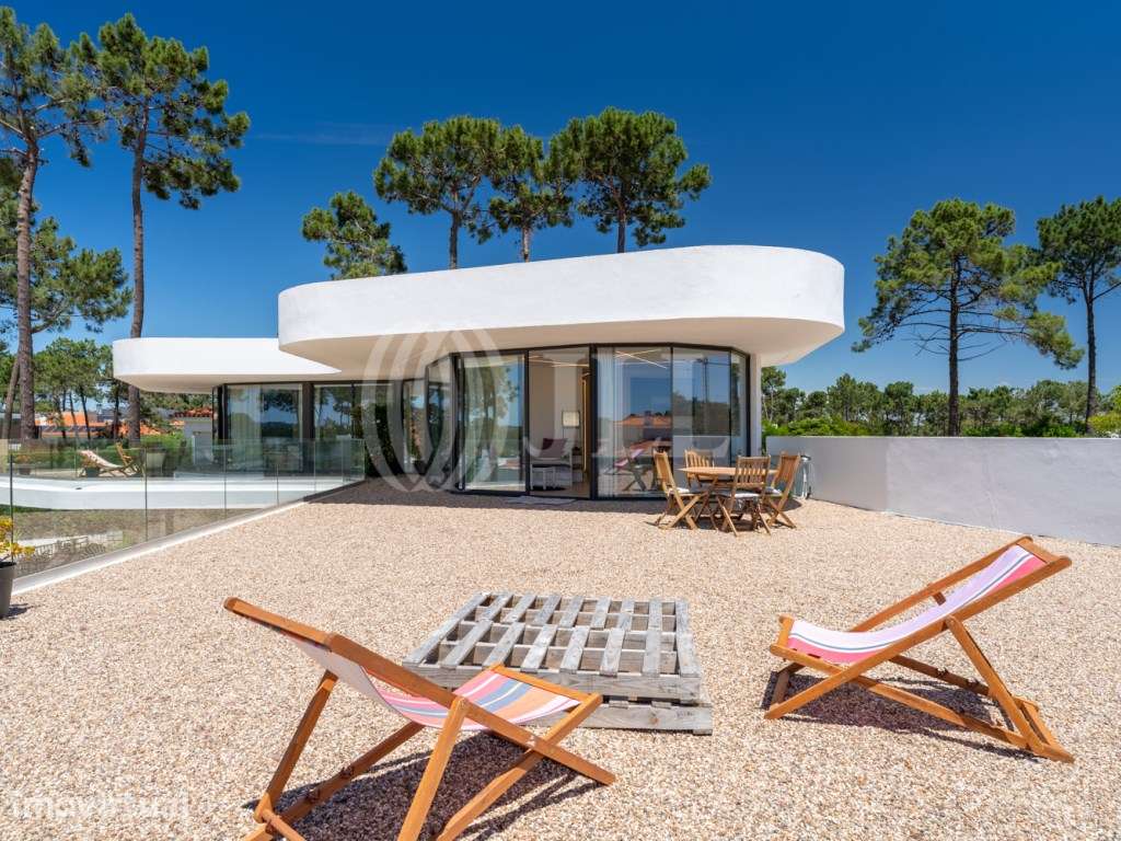 Moradia T5 com jardim, na Herdade da Aroeira, Almada - Grande imagem: 3/46