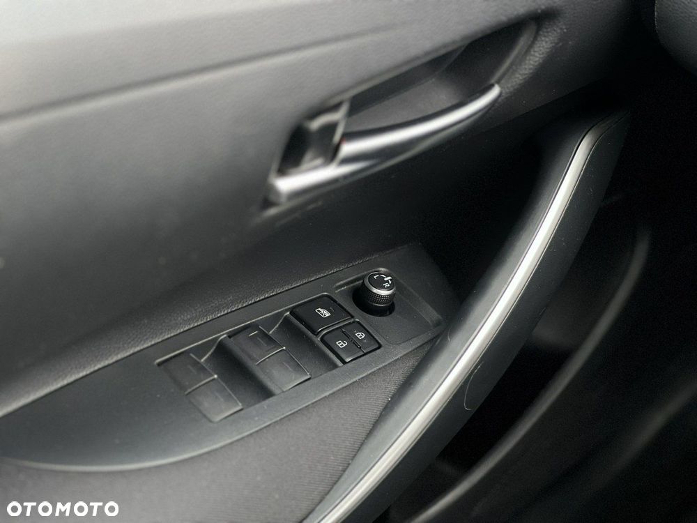 Toyota Corolla 1.6 Comfort MS - 35