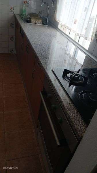 Aluguer de res do chão - Grande imagem: 2/8