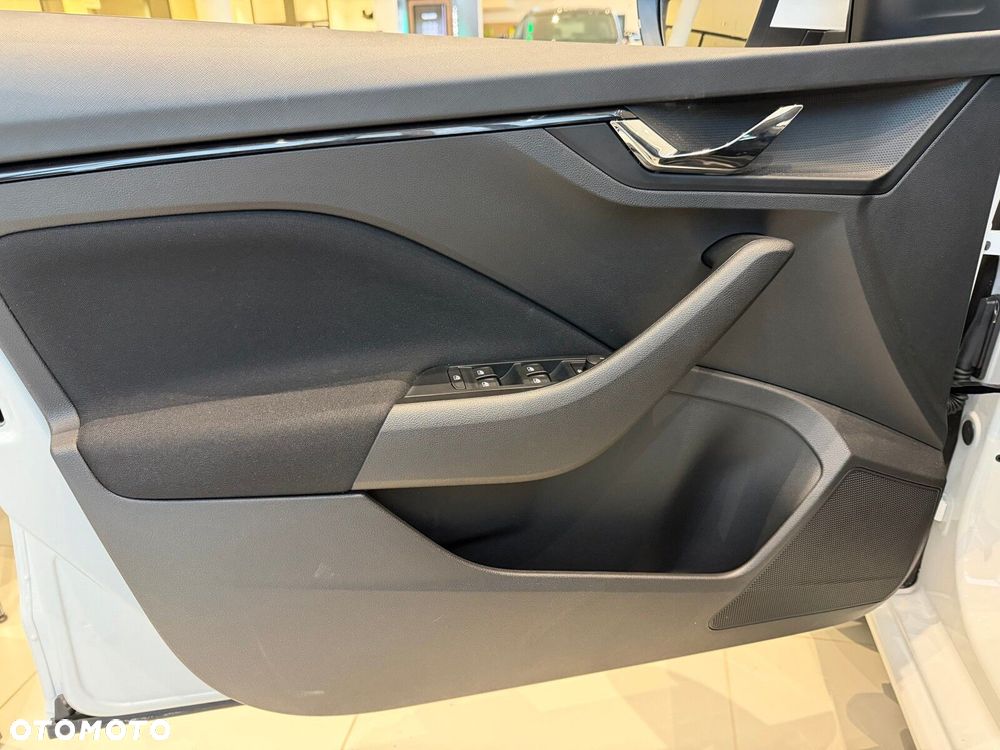 Skoda Scala 1.5 TSI Selection DSG - 10