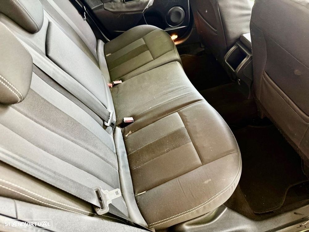 Renault Mégane Sport Tourer 1.5 dCi Dynamique - 32